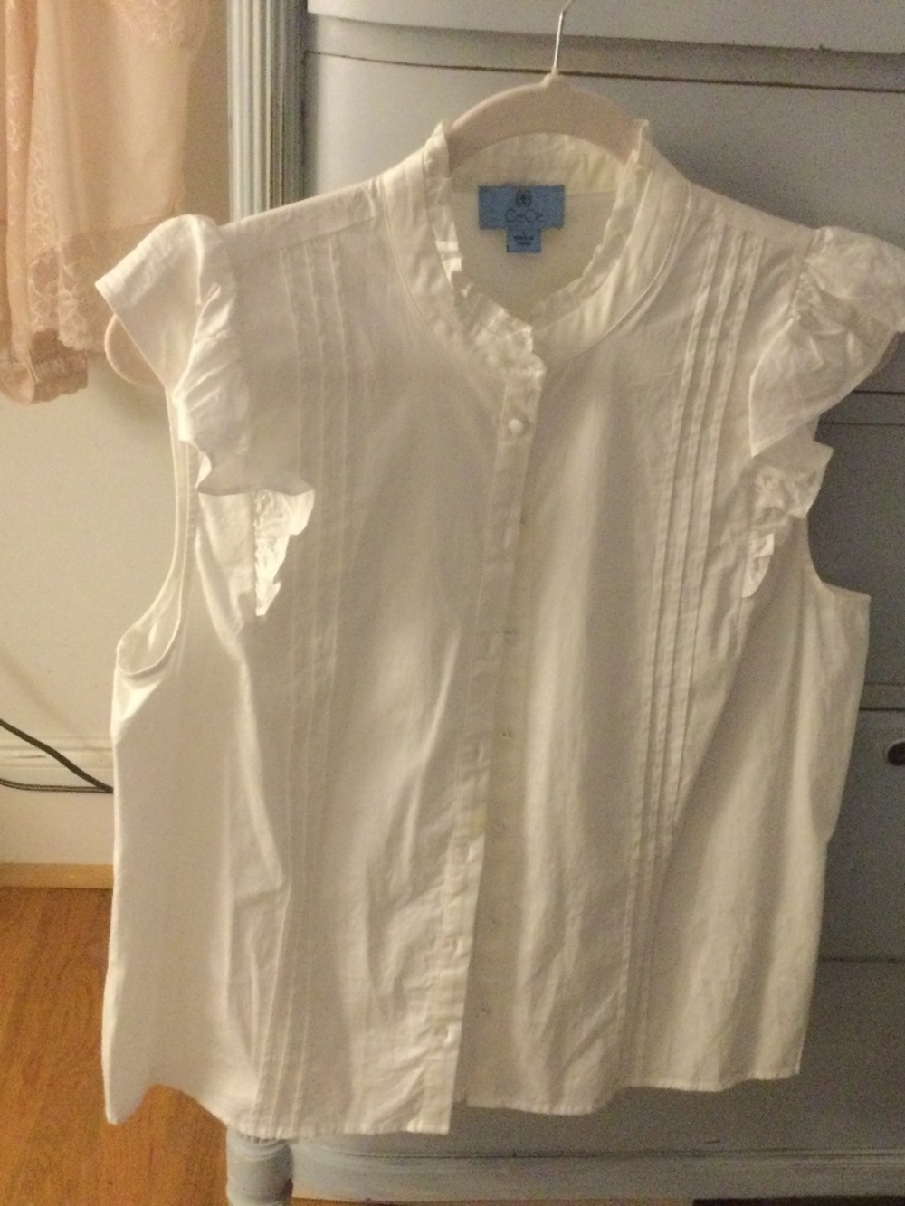 CeCe White Cotton Blouse Tucks and Ruffles L